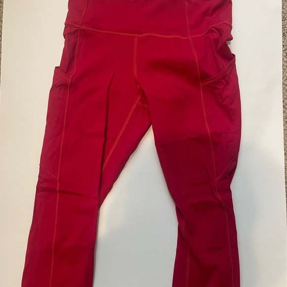 Lululemon dark red fast and free - Picture 2 of 5